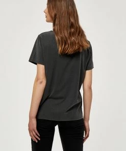 Desires A Egina Tee - BLACK Tops & T-shirts