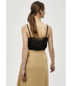 Desires Tops & T-shirts Becca Lace Top - BLACK