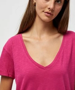 Desires Dannon Tee - BERRY PINK Tops & T-shirts