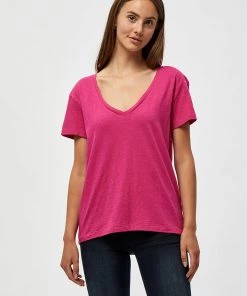Desires Dannon Tee - BERRY PINK Tops & T-shirts