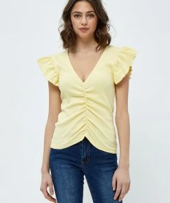Desires New In Dareen GOTS Ruche Tee - PALE YELLOW