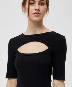 Desires Tops & T-shirts Dareen Organic Cut Tee - BLACK