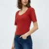 Desires New In Daren GOTS Lace Trim Top - BURNT RED