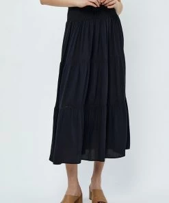 Desires Debbi Smock Skirt - BLACK