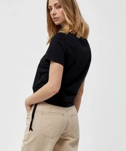 Desires Delfina Tee - BLACK Tops & T-shirts