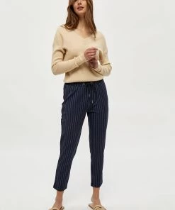 Desires Dita Lace Pullover - OYSTER GRAY Knits & Cardigans