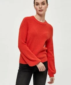 Desires Dita O-Neck Pullover - RED CLAY Knits & Cardigans