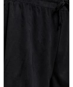 Desires Doriana Shorts - BLACK