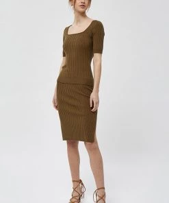 Desires Tops & T-shirts Edel Tee - MILITARY OLIVE