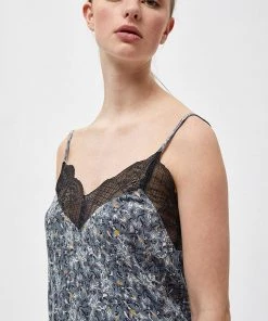 Desires Tops & T-shirts Elise Top - TROOPER BLUE PR