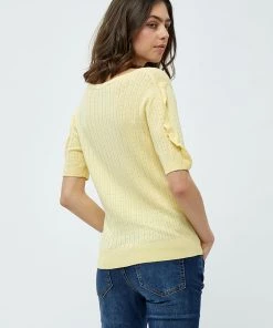 Desires New In Geisha Rib Ruffle Blouse - PALE YELLOW