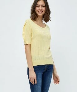 Desires New In Geisha Rib Ruffle Blouse - PALE YELLOW