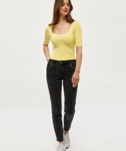 Desires Geisha Rib Tee - YELLOW LEMON Tops & T-shirts