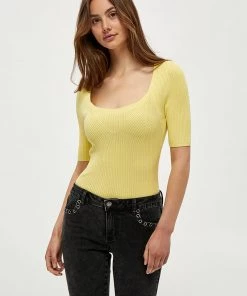 Desires Geisha Rib Tee - YELLOW LEMON Tops & T-shirts