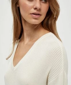 Desires Knits & Cardigans Geisha Rib V-Pullover - GARDENIA