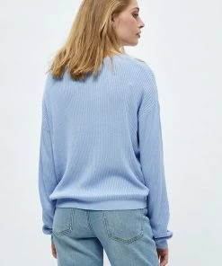 Desires Geisha Rib V-Pullover - Serenity Blue Knits & Cardigans
