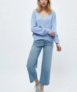Desires Geisha Rib V-Pullover - Serenity Blue Knits & Cardigans
