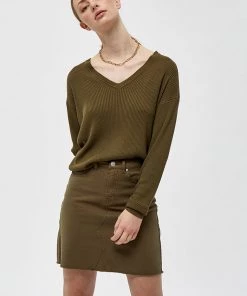 Desires Geisha Rib V-Pullover - MILITARY OLIVE Knits & Cardigans