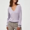 Desires Knits & Cardigans Geisha Rib V-Pullover - PAS. LILAC