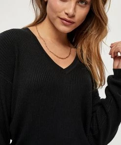 Desires Geisha Rib V-Pullover - BLACK Knits & Cardigans