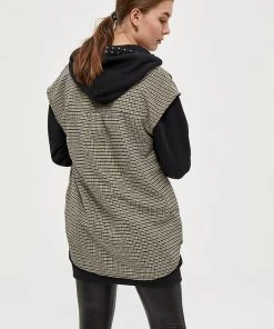 Desires Jackets & Coats Gia Vest - BLACK PR