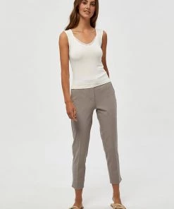 Desires New In Giselle Lace Top - GARDENIA