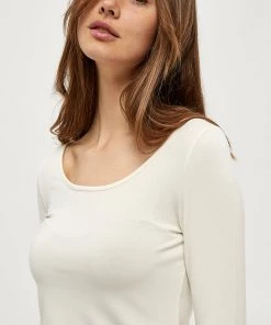 Desires Giselle Long Sleeve Slim Tee - GARDENIA