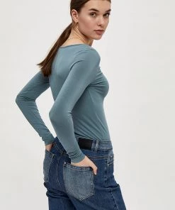 Desires Blouses & Shirts Giselle Long Sleeve Slim Tee - TROOPER BLUE