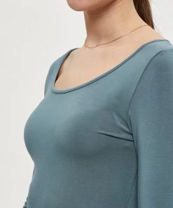 Desires Blouses & Shirts Giselle Long Sleeve Slim Tee - TROOPER BLUE