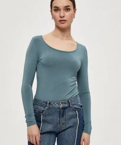 Desires Blouses & Shirts Giselle Long Sleeve Slim Tee - TROOPER BLUE