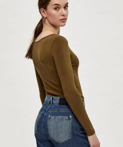 Desires Blouses & Shirts Giselle Long Sleeve Slim Tee - MILITARY OLIVE