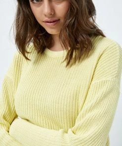 Desires Haisley O-neck Pullover - YELLOW LEMON