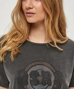 Desires Hattie Tee - BLACK