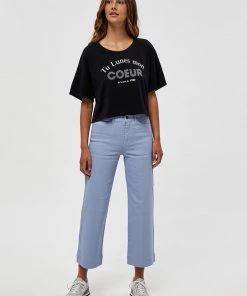 Desires Jala Tee - BLACK