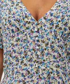 Desires New In Jalen Dress - LILY WHITE PR