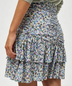 Desires Jalen Skirt - LILY WHITE PR New In