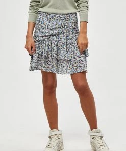 Desires Jalen Skirt - LILY WHITE PR New In