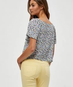 Desires New In Jalen Top - LILY WHITE PR