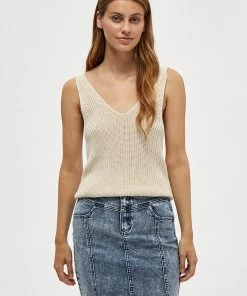 Desires Jalisa Knit Singlet - GARDENIA