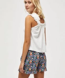 Desires Janet Top - WHITE New In