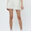 Desires New In Jela Shorts - GARDENIA