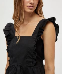 Desires New In Jetta Top - BLACK