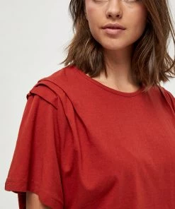 Desires New In Jewel Tee - Burnt Red