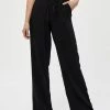 Desires New In Jin Linen Pants - BLACK
