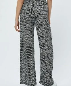 Desires New In Judi Pants - BLACK PR