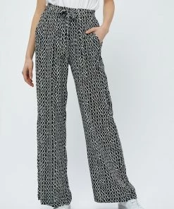Desires New In Judi Pants - BLACK PR