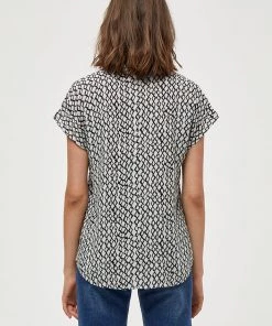 Desires Judi Top - GARDENIA PR