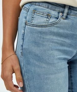 Desires Lola Midwaist Jeans - Bleached Blue